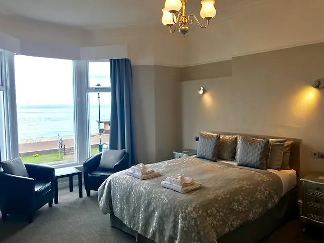 Bromwell Court Bed & Breakfast Llandudno